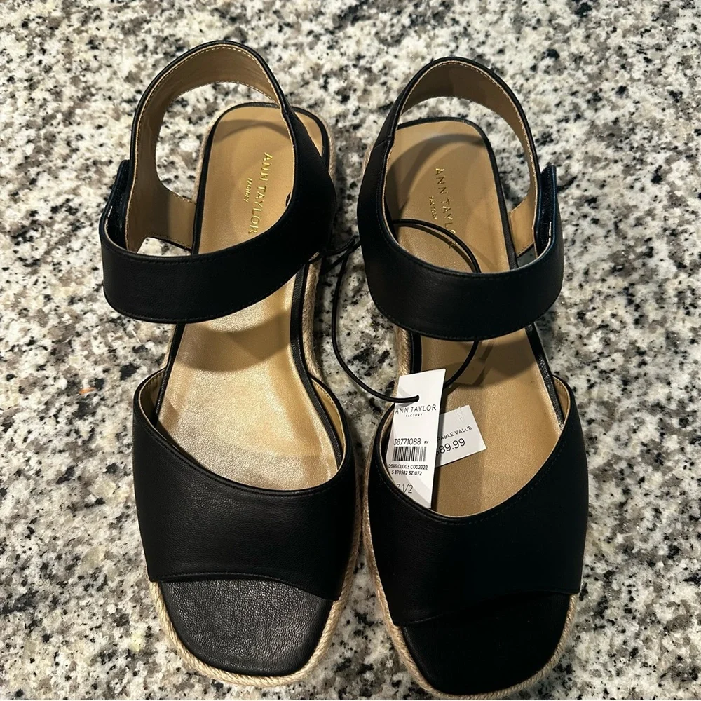 Ann Taylor Factory Black Espadrille Small Platform Sandals NWT